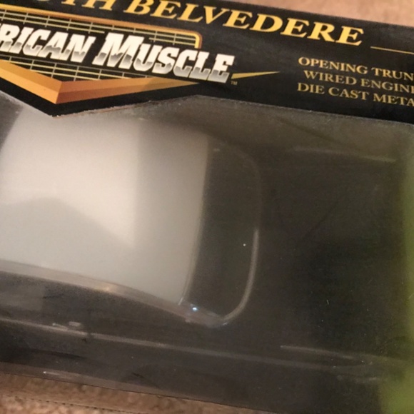 ERTL American Muscle 1958 Plymouth Belvedere 1:18 Die Cast - Picture 6 of 9